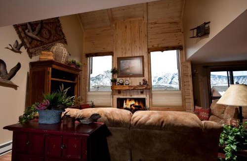 Purgatory House | Cascade Village 56