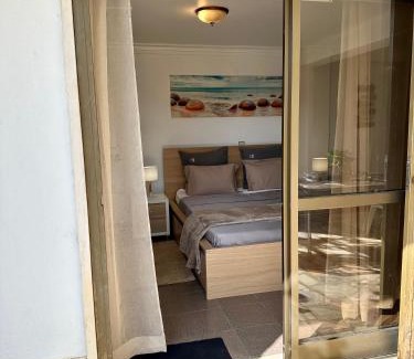 Cascais Apartment | Cascais Quaint Cottage