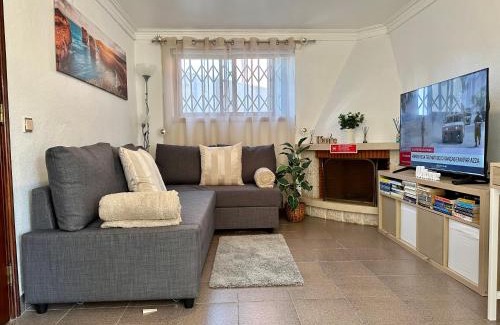 Cascais Apartment | Cascais Quaint Cottage