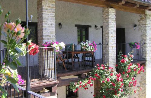 Bossolasco Apartment | Cascina Curairone