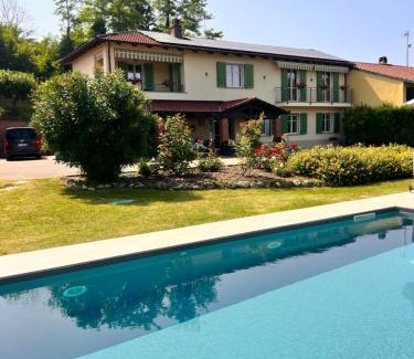 Penango Bed & Breakfast | Cascina il Volo