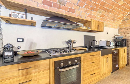 Ozzano Monferrato Villa | Cascina Liebe -Villa Garden, Jacuzzi, Sauna By Halldis