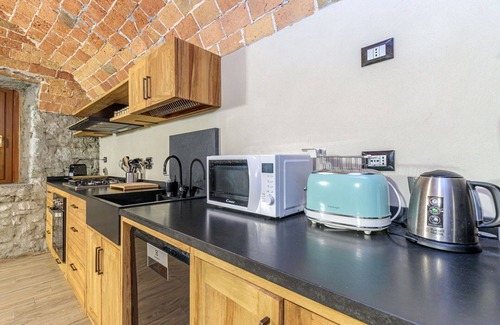 Ozzano Monferrato Villa | Cascina Liebe -Villa Garden, Jacuzzi, Sauna By Halldis