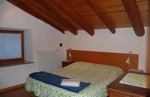 Coveyrand-Vieu Apartment | Case Gran Paradiso Rhemes Saint Georges Voix