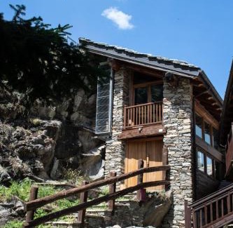 Rhemes-Saint-Georges Apartment | Case Gran Paradiso di Charme Villaggio La Barmaz