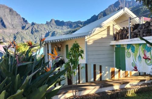 Cilaos Bed & Breakfast | Case Nyala
