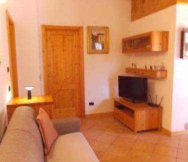 Mezzolago House | casetta Vittorio