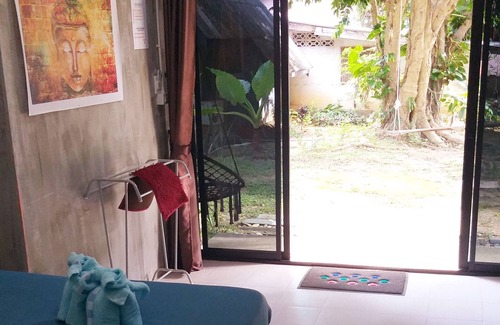 Ko Lanta Hotel | Cashewnut Tree Resort