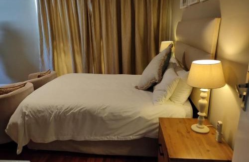 Port Elizabeth House | Cashmere Suites