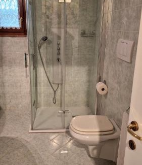 Sovicille House | Casina gialla