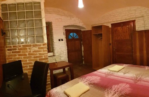 Brasov City Centre House | '"Casina Română" -2- Old Downtown - Brașov