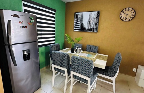 Acapulco House | ¡Casita Confort Brisa del Mar!