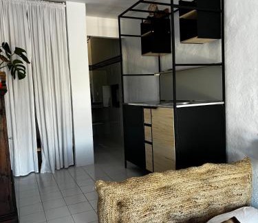 Can Besso House | Casita in Jesùs