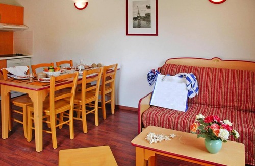 Cassen House | Cassen Residence Les Hameaux Stay
