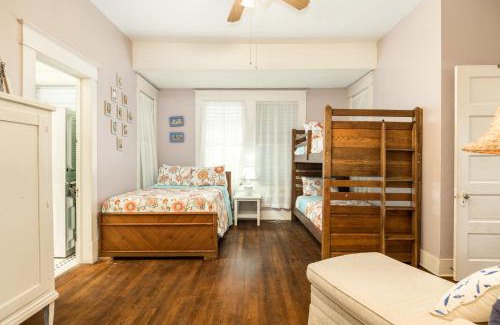 Galveston House | Castaway Cottage