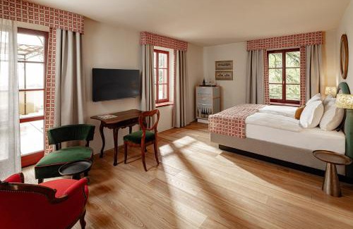 Caldaro Sulla Strada del Vino Hotel | Castel Sallegg Suites Adults only