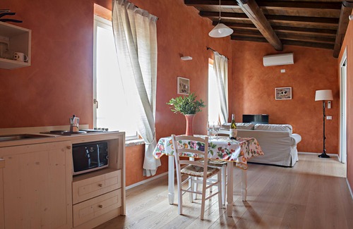 Nogarole Rocca House | Castello apartment with swimming pool