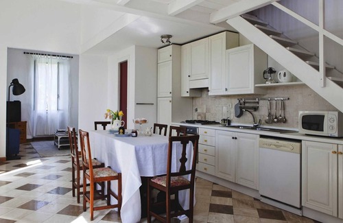 Zona III Marcigliana Apartment | Castello del Duca - Conte Comfort Suite