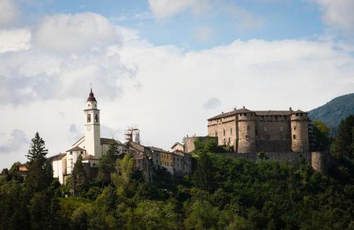 Compiano Hotel | Castello Di Compiano Hotel Relais Museum