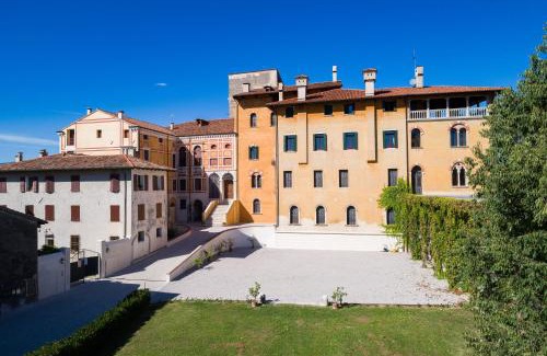 Porcia House | Castello di Porcìa - Residence Agrituristico