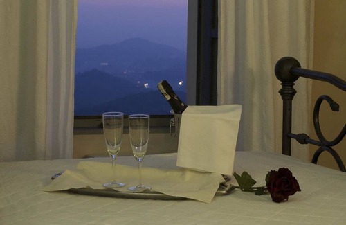 Chiaverano Hotel | Castello San Giuseppe