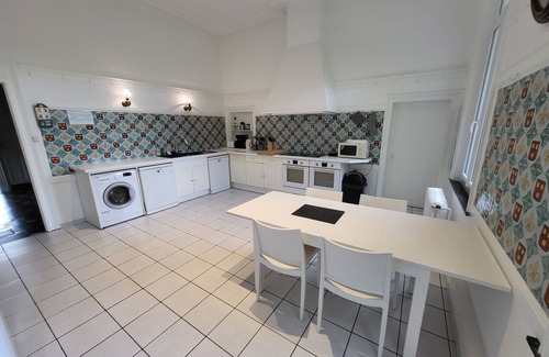 Nielles-les-Blequin Other | Castle and outbuildings, 19 bedrooms, 11 bathrooms, sleeps 35