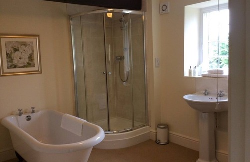 Medbourne Bed & Breakfast | Castle Farm House B&B