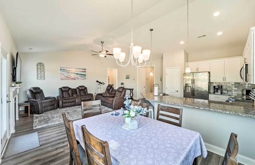 Wrightsboro House | Castle Hayne Retreat: 6 Mi to Dtwn Wilmington