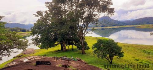 Teldeniya Hotel | castle palace kandy