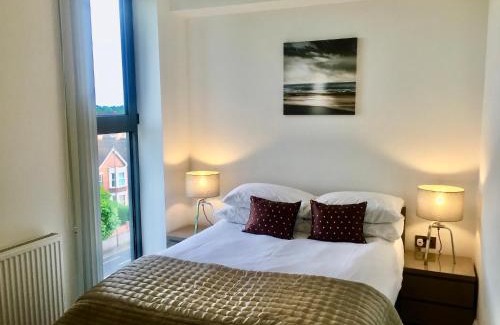 Bedford Apartment | Castle Quarter - Free Parking - Fast Fibre