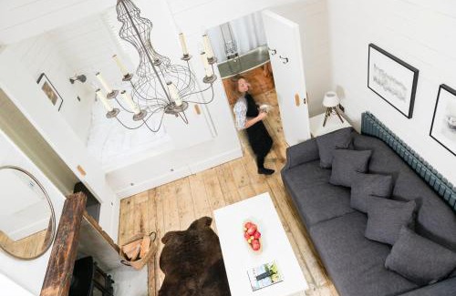 Lancaster House | Castle View