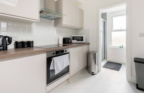 Rochester East Ward Condo | Castle view Rochester