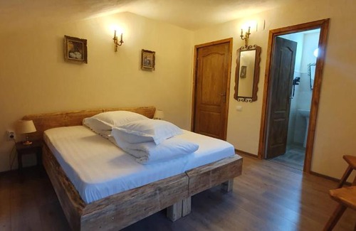 Rucar Apartment | Casuta Ancutei
