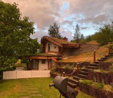 Sighisoara House | Casuta de lut