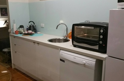 Blackheath Cottage | Cat On The Hat Cottage ~MeOw MeOw~n5 stars 🌟 🌟 🌟 😻 propertynn