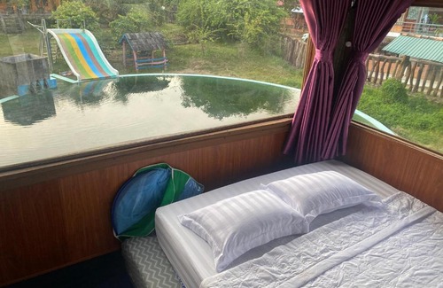 Quan Tom House | Cat Tien Garden Lodge