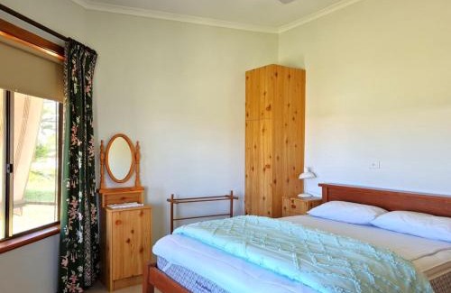 Moonta Bay House | Catalina Cottage