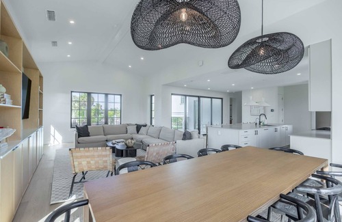 Key West House | Catchlight House at Lunara Bay