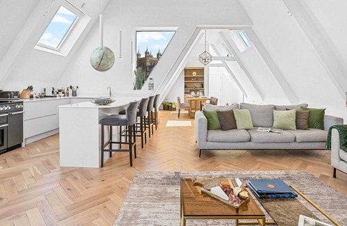 Exeter Apartment | Cathedral Penthouse - Opulent, Cathedral, Rooftop