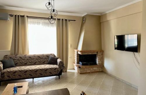 Alexandroupoli Apartment | Catherine's home