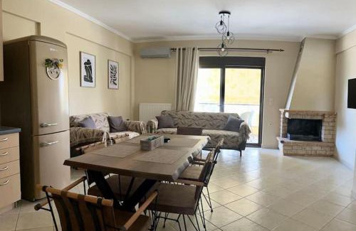 Alexandroupoli Apartment | Catherine's home