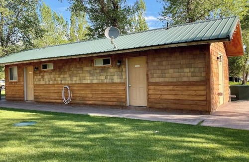 Idaho Falls Apartment | Cattle Kate At Mountain River Ranch
