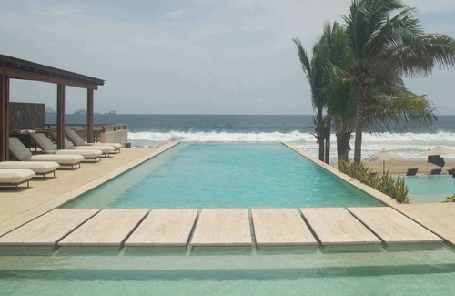 Ixtapa - Zihuatanejo Apartment | Cauma – Minimalist elegance by the beach