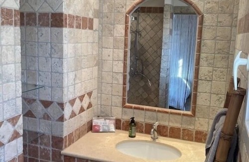Cabannes House | Caumont Sur Durance: House / Villa - Caumont-sur-durance