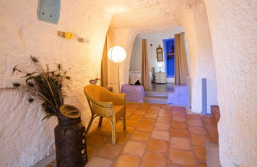 Valtierra Cottage | Cave Hotel- Caves in Bardenas Reales de Navarra