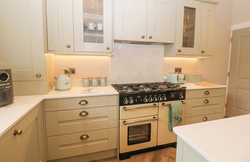 Buxton Cottage | Cavendish Suite