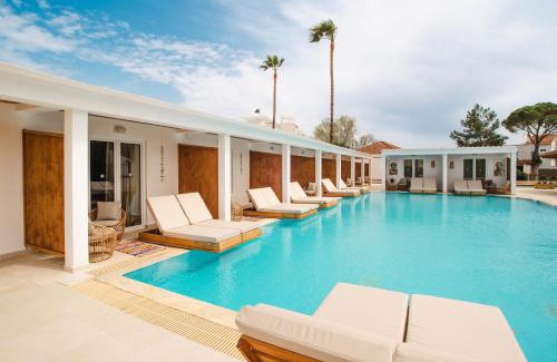 Kavos Hotel | Cavomarina Beach- Adults Only