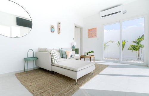 Oranjestad House | Caya Erasmus 20