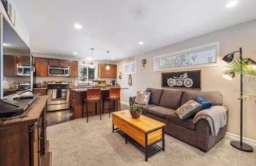 Coeur d'Alene Cottage | CDA Cottage - Downtown/Sanders Beach - Hot Tub - Fire Pit