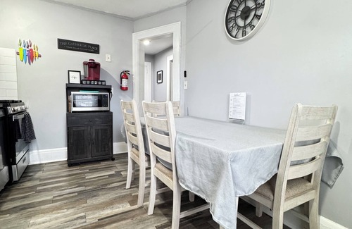 Plainfield House | Cedar Brook Retreat - NYC - Rutgers - Jersey Shore - Union County